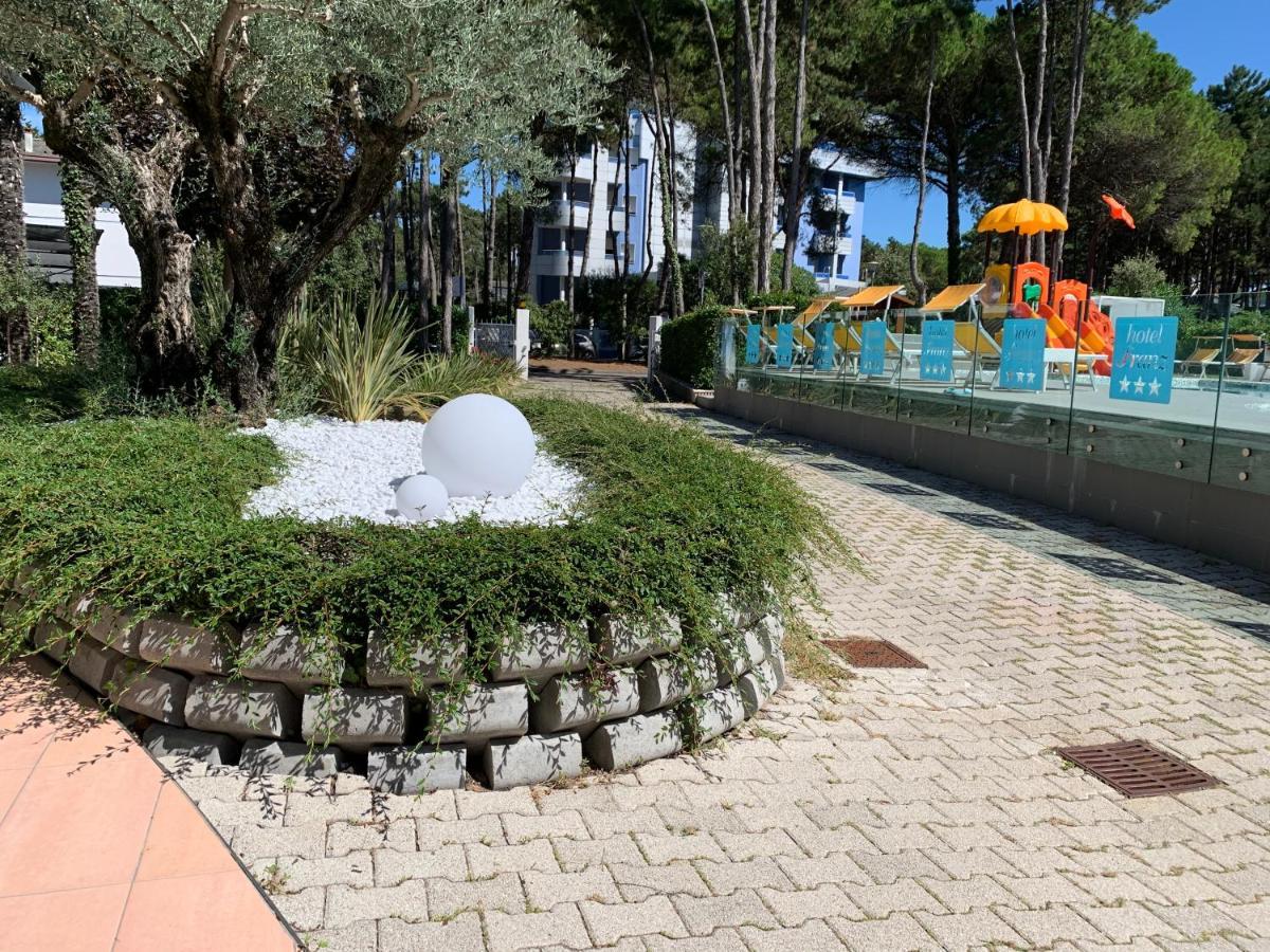 Hotel Franz Bibione Extérieur photo