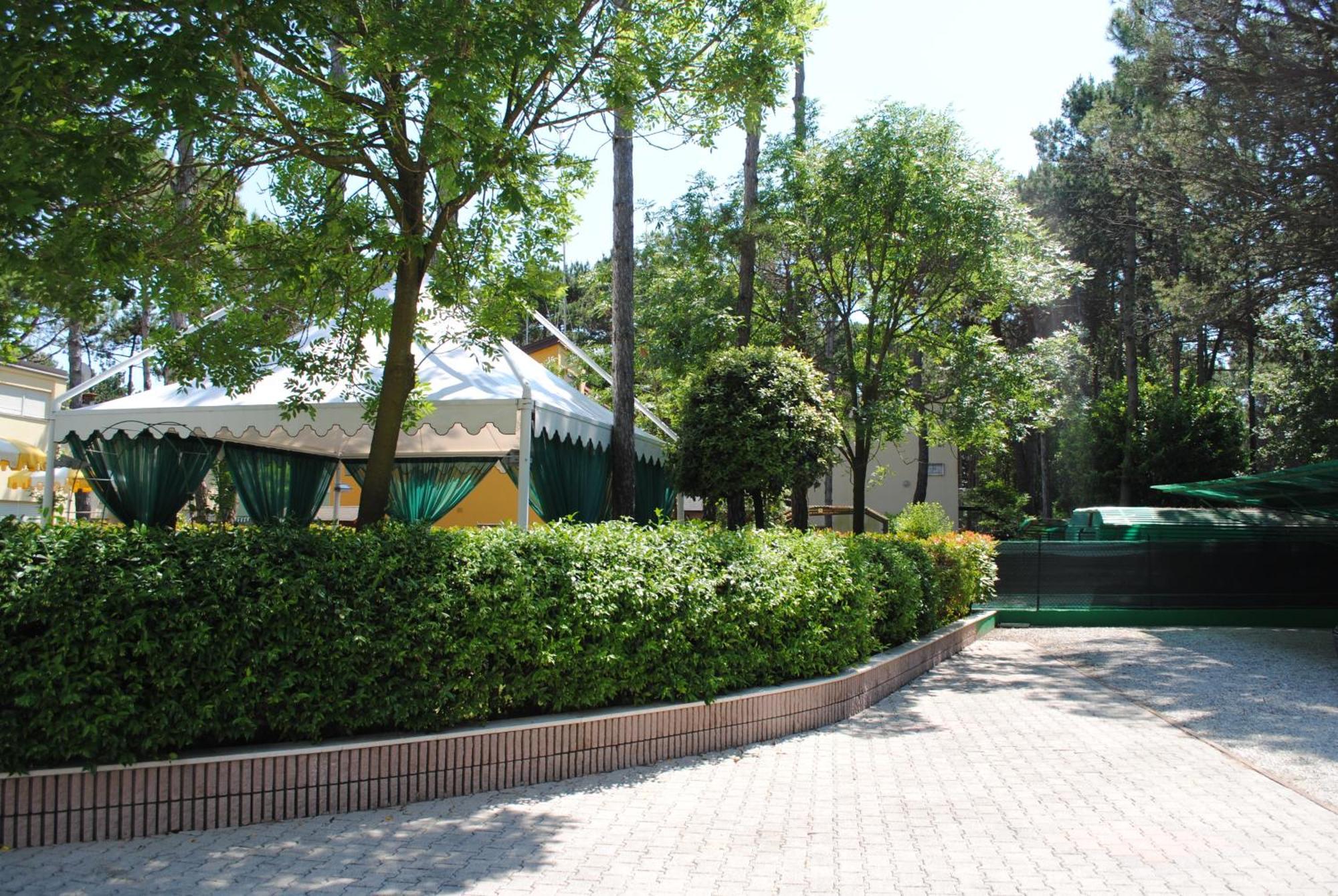 Hotel Franz Bibione Extérieur photo